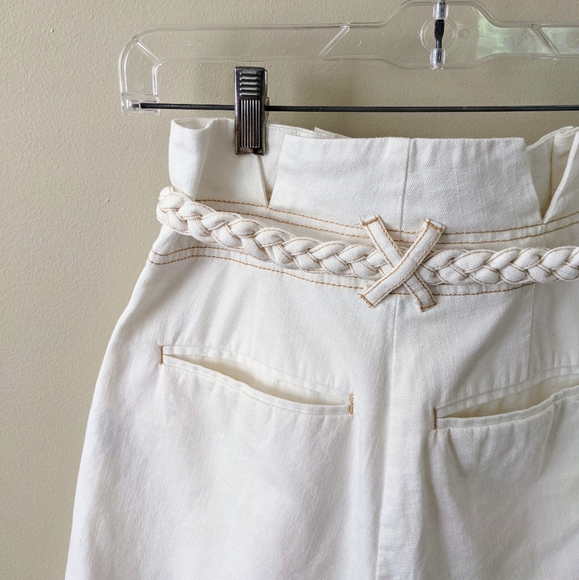 NWOT ASOS DESIGN Petite paperbag short in off white with braid belt - Picture 7 of 13